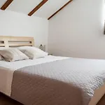 Apartman Milutin