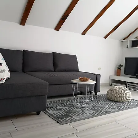 Milutin Appartement Vrsi